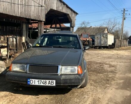Сірий Вольво 440, об'ємом двигуна 1.7 л та пробігом 250 тис. км за 1100 $, фото 1 на Automoto.ua