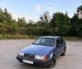 Синий Вольво 440, объемом двигателя 1.8 л и пробегом 570 тыс. км за 601 $, фото 1 на Automoto.ua