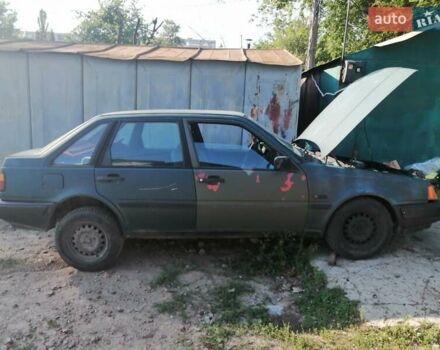 Синій Вольво 440, об'ємом двигуна 1.7 л та пробігом 200 тис. км за 482 $, фото 1 на Automoto.ua