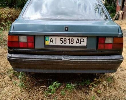 Синий Вольво 440, объемом двигателя 1.7 л и пробегом 200 тыс. км за 720 $, фото 1 на Automoto.ua