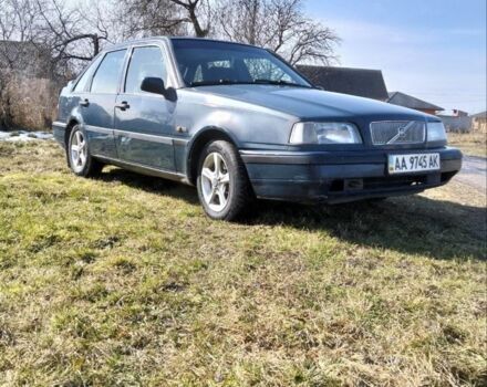 Синий Вольво 440, объемом двигателя 1.8 л и пробегом 270 тыс. км за 1500 $, фото 1 на Automoto.ua