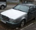 Зеленый Вольво 440, объемом двигателя 1.7 л и пробегом 300 тыс. км за 800 $, фото 1 на Automoto.ua