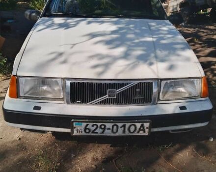 Білий Вольво 460, об'ємом двигуна 1.7 л та пробігом 2 тис. км за 950 $, фото 1 на Automoto.ua