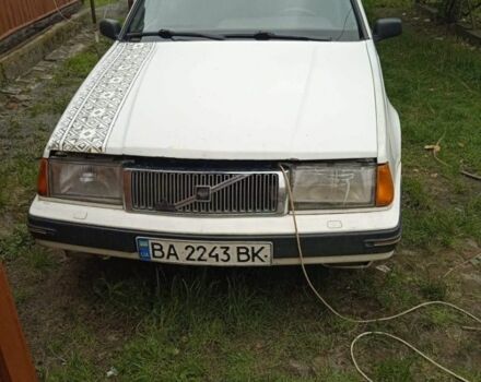 Белый Вольво 460, объемом двигателя 1.7 л и пробегом 450 тыс. км за 800 $, фото 1 на Automoto.ua