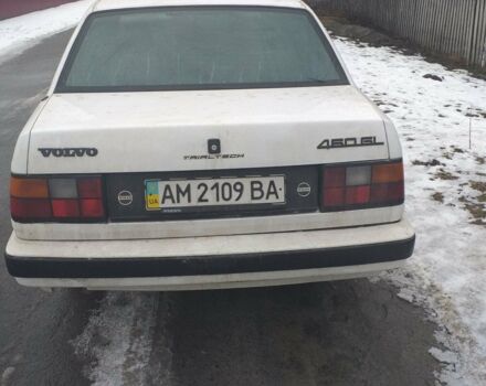 Белый Вольво 460, объемом двигателя 1.72 л и пробегом 100 тыс. км за 1100 $, фото 1 на Automoto.ua