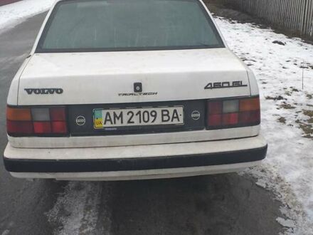 Білий Вольво 460, об'ємом двигуна 1.72 л та пробігом 100 тис. км за 1100 $, фото 1 на Automoto.ua