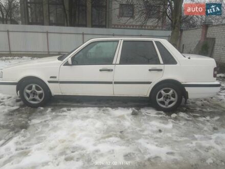 Вольво 460 1996 у Чернігові на Automoto.ua Білий Вольво 460, об'ємом двигуна 1.79 л та пробігом 204 тис. км за 1777 $, фото 1 на Automoto.ua