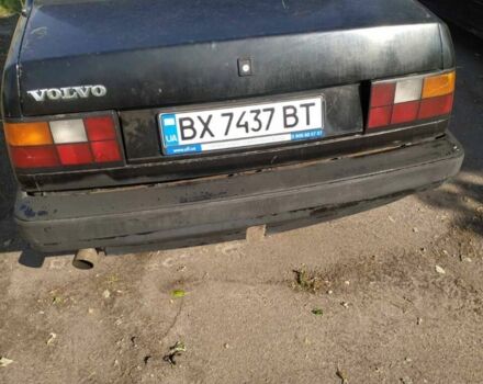 Черный Вольво 460, объемом двигателя 1.71 л и пробегом 500 тыс. км за 800 $, фото 1 на Automoto.ua
