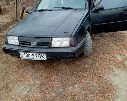 Черный Вольво 460, объемом двигателя 0 л и пробегом 342 тыс. км за 700 $, фото 1 на Automoto.ua