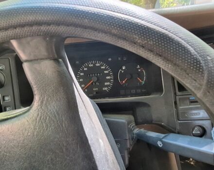 Коричневый Вольво 460, объемом двигателя 1.7 л и пробегом 230 тыс. км за 1300 $, фото 3 на Automoto.ua