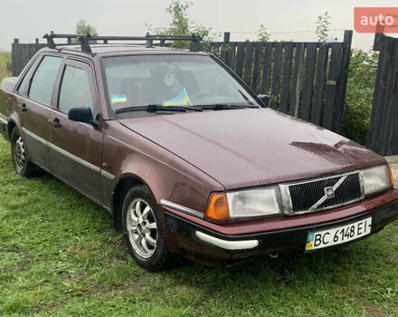 Коричневый Вольво 460, объемом двигателя 1.79 л и пробегом 435 тыс. км за 1200 $, фото 1 на Automoto.ua