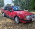 Красный Вольво 460, объемом двигателя 1.7 л и пробегом 250 тыс. км за 999 $, фото 1 на Automoto.ua
