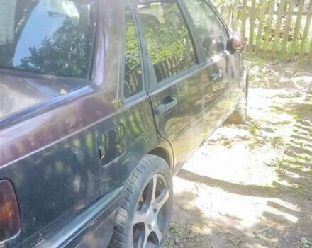 Красный Вольво 460, объемом двигателя 1.8 л и пробегом 300 тыс. км за 500 $, фото 7 на Automoto.ua