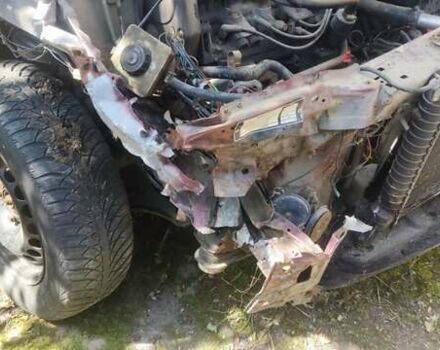 Красный Вольво 460, объемом двигателя 1.8 л и пробегом 300 тыс. км за 500 $, фото 5 на Automoto.ua