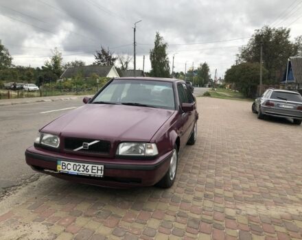 Красный Вольво 460, объемом двигателя 1.8 л и пробегом 2 тыс. км за 1400 $, фото 2 на Automoto.ua