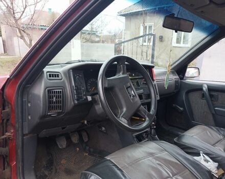 Красный Вольво 460, объемом двигателя 1.7 л и пробегом 1 тыс. км за 1065 $, фото 5 на Automoto.ua