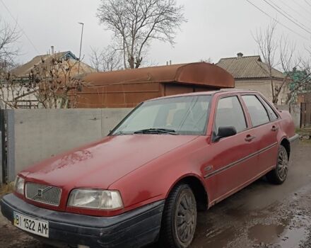 Красный Вольво 460, объемом двигателя 1.7 л и пробегом 1 тыс. км за 1065 $, фото 1 на Automoto.ua
