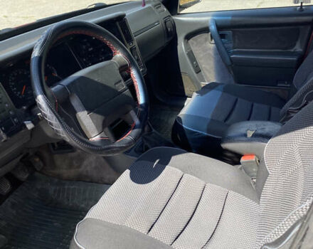 Красный Вольво 460, объемом двигателя 2 л и пробегом 430 тыс. км за 2500 $, фото 4 на Automoto.ua