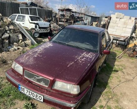 Красный Вольво 460, объемом двигателя 2 л и пробегом 150 тыс. км за 900 $, фото 3 на Automoto.ua
