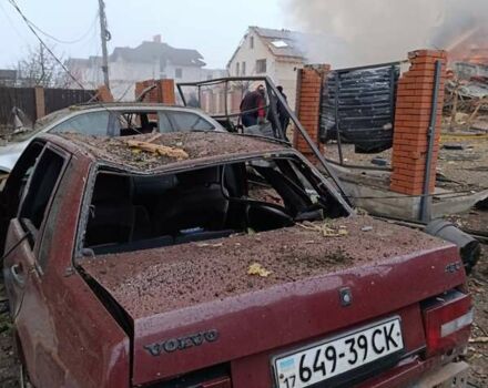 Червоний Вольво 460, об'ємом двигуна 1.8 л та пробігом 308 тис. км за 1500 $, фото 1 на Automoto.ua