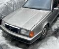 Серый Вольво 460, объемом двигателя 2 л и пробегом 500 тыс. км за 558 $, фото 1 на Automoto.ua