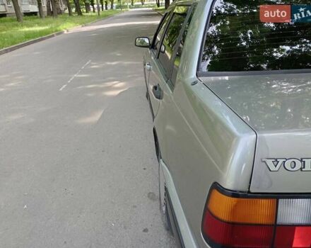Серый Вольво 460, объемом двигателя 2 л и пробегом 514 тыс. км за 1100 $, фото 4 на Automoto.ua