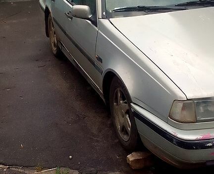 Серый Вольво 460, объемом двигателя 2 л и пробегом 0 тыс. км за 1100 $, фото 4 на Automoto.ua