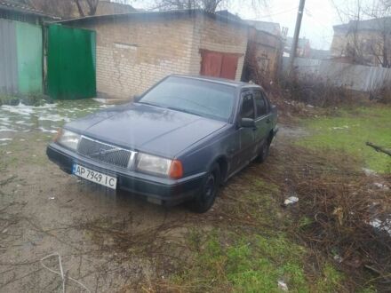 Серый Вольво 460, объемом двигателя 1.8 л и пробегом 258 тыс. км за 582 $, фото 1 на Automoto.ua