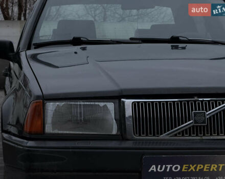 Серый Вольво 460, объемом двигателя 1.7 л и пробегом 232 тыс. км за 1200 $, фото 1 на Automoto.ua