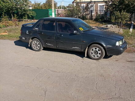 Вольво 460 1992 в Днепре (Днепропетровске) на Automoto.ua Серый Вольво 460, объемом двигателя 1.7 л и пробегом 100 тыс. км за 1600 $, фото 1 на Automoto.ua