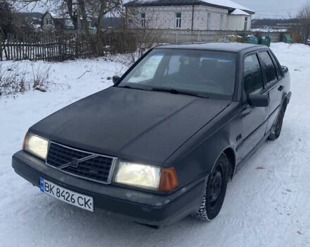 Серый Вольво 460, объемом двигателя 1.6 л и пробегом 222 тыс. км за 937 $, фото 1 на Automoto.ua