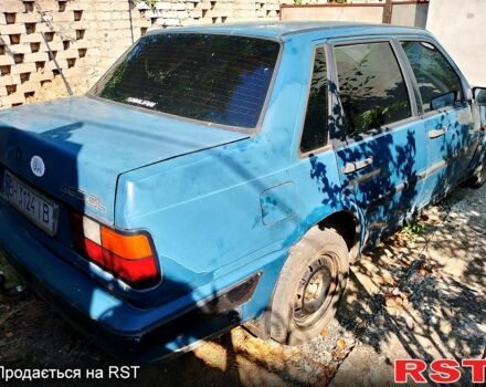 Синій Вольво 460, об'ємом двигуна 1.7 л та пробігом 0 тис. км за 900 $, фото 1 на Automoto.ua