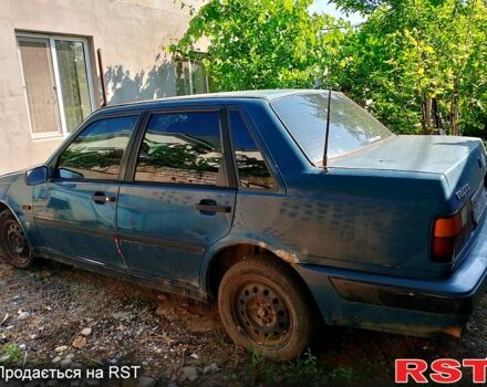 Синій Вольво 460, об'ємом двигуна 1.7 л та пробігом 0 тис. км за 900 $, фото 2 на Automoto.ua