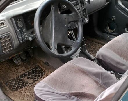 Синій Вольво 460, об'ємом двигуна 1.7 л та пробігом 800 тис. км за 900 $, фото 4 на Automoto.ua