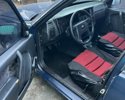 Синій Вольво 460, об'ємом двигуна 1.72 л та пробігом 397 тис. км за 600 $, фото 6 на Automoto.ua