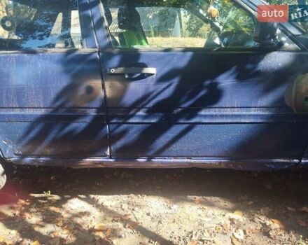 Синий Вольво 460, объемом двигателя 2 л и пробегом 347 тыс. км за 1200 $, фото 3 на Automoto.ua