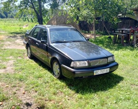 Синий Вольво 460, объемом двигателя 1.8 л и пробегом 250 тыс. км за 1350 $, фото 3 на Automoto.ua