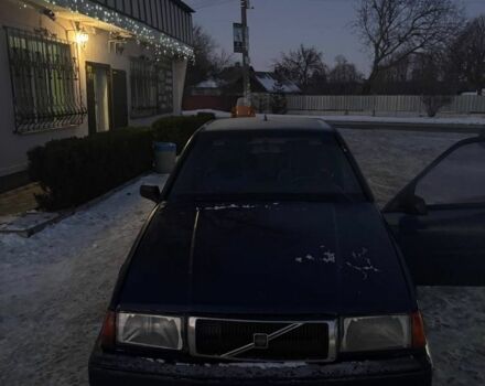 Синий Вольво 460, объемом двигателя 1.7 л и пробегом 370 тыс. км за 853 $, фото 1 на Automoto.ua