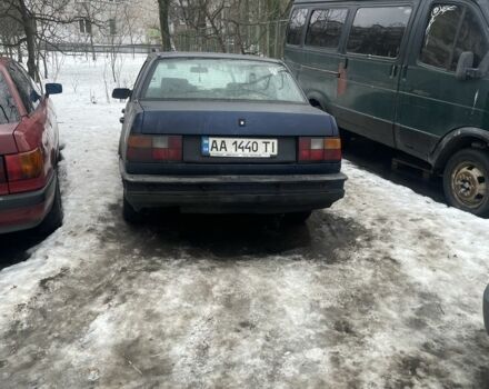 Синий Вольво 460, объемом двигателя 1.7 л и пробегом 370 тыс. км за 850 $, фото 1 на Automoto.ua