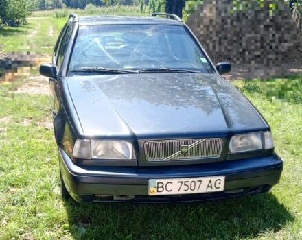 Синий Вольво 460, объемом двигателя 1.8 л и пробегом 250 тыс. км за 1350 $, фото 1 на Automoto.ua