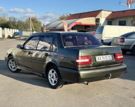 Зеленый Вольво 460, объемом двигателя 2 л и пробегом 300 тыс. км за 1000 $, фото 1 на Automoto.ua