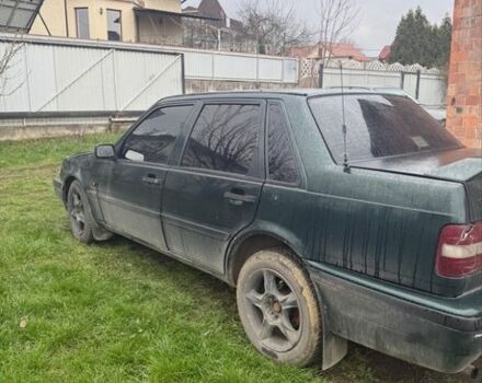 Зелений Вольво 460, об'ємом двигуна 2 л та пробігом 350 тис. км за 1700 $, фото 4 на Automoto.ua