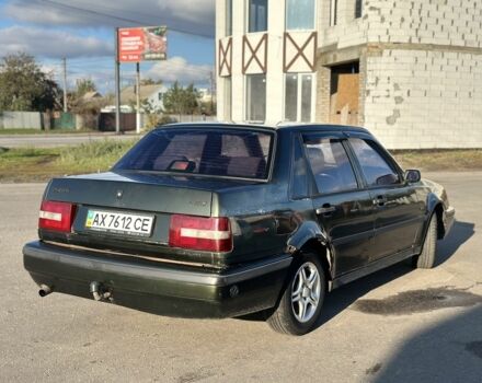 Зеленый Вольво 460, объемом двигателя 2 л и пробегом 300 тыс. км за 1000 $, фото 2 на Automoto.ua