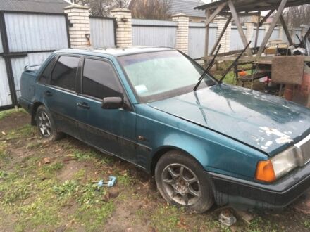 Вольво 460 1991 в Вышгороде на Automoto.ua Зеленый Вольво 460, объемом двигателя 1.7 л и пробегом 2 тыс. км за 550 $, фото 1 на Automoto.ua