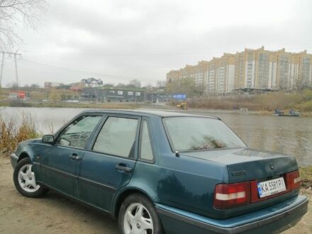 Зеленый Вольво 460, объемом двигателя 2 л и пробегом 343 тыс. км за 1100 $, фото 1 на Automoto.ua