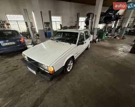 Білий Вольво 740, об'ємом двигуна 2.3 л та пробігом 422 тис. км за 2500 $, фото 10 на Automoto.ua