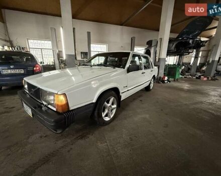 Білий Вольво 740, об'ємом двигуна 2.3 л та пробігом 422 тис. км за 2500 $, фото 2 на Automoto.ua