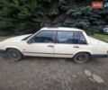 Белый Вольво 740, объемом двигателя 2.4 л и пробегом 380 тыс. км за 1000 $, фото 3 на Automoto.ua