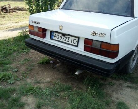 Белый Вольво 740, объемом двигателя 2 л и пробегом 250 тыс. км за 1942 $, фото 2 на Automoto.ua