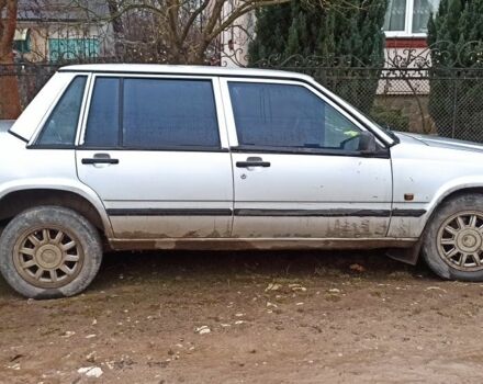 Білий Вольво 740, об'ємом двигуна 2.4 л та пробігом 460 тис. км за 1000 $, фото 1 на Automoto.ua
